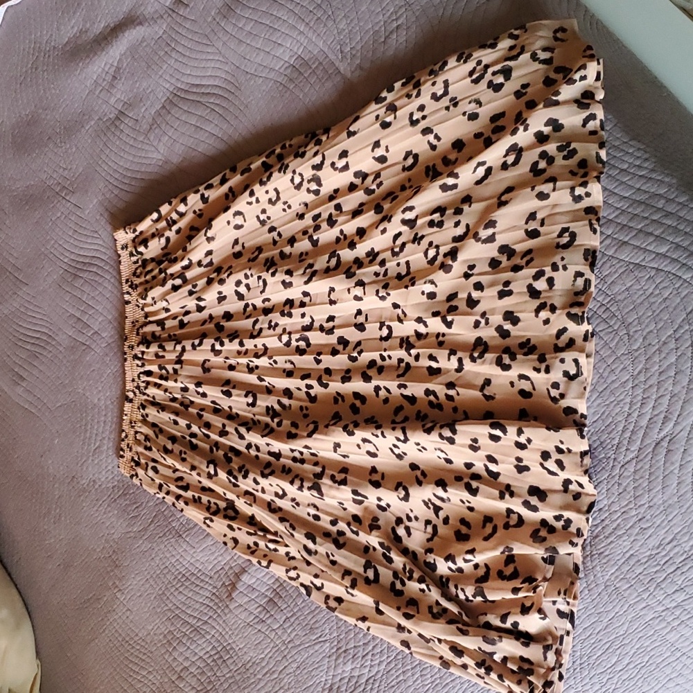 Pleated Animal Print Skirt (Ocelot)